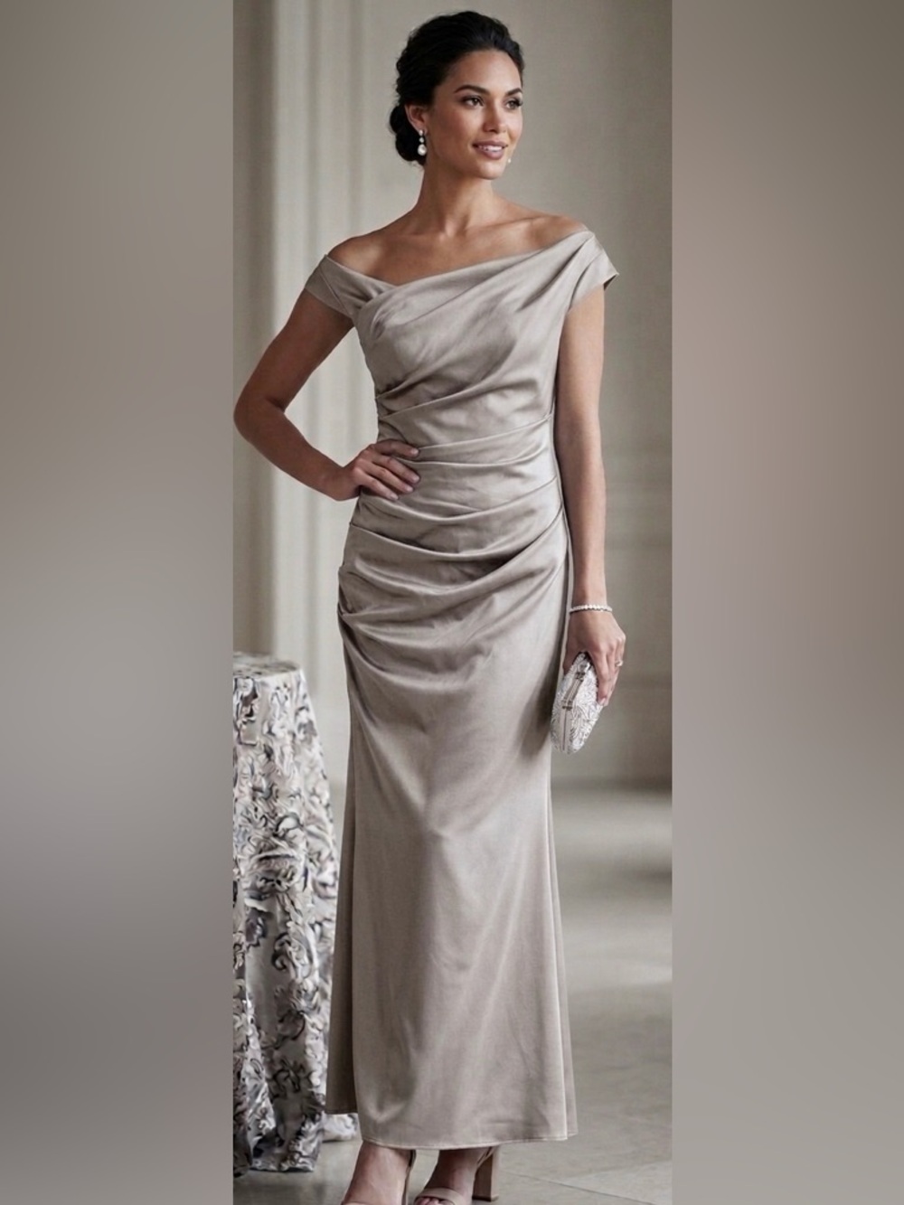 Laundry by Shelli Segal Evening Gown